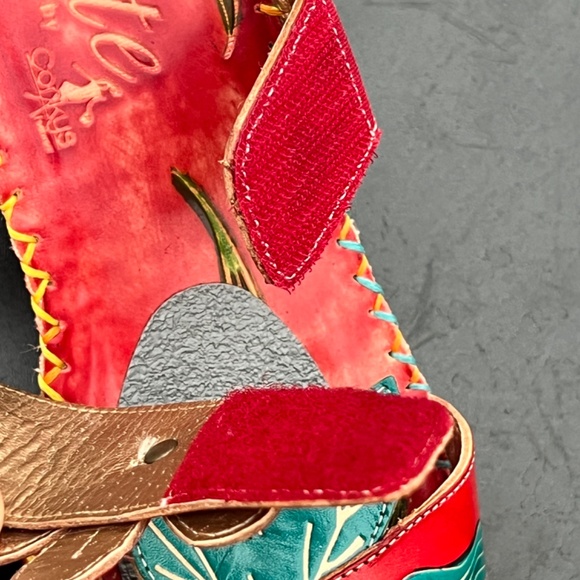 Corkys Elite Artsy Mule Heels Red Leather Floral Slip On Heeled Sandal Size 9 - Picture 13 of 16